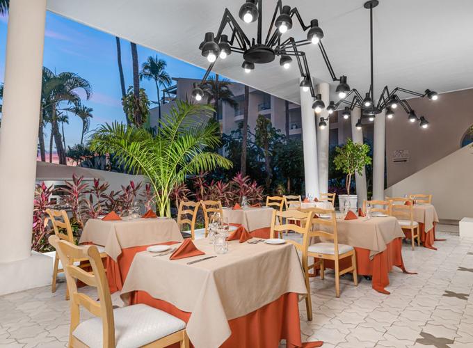 Le Délice Krystal Grand® Puerto Vallarta Le Délice Krystal Grand® Puerto Vallarta