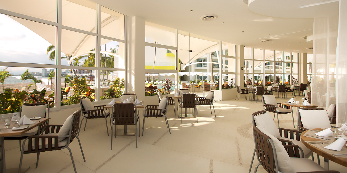 Restaurantes y bares Krystal Grand® Puerto Vallarta Restaurantes y bares Krystal Grand® Puerto Vallarta